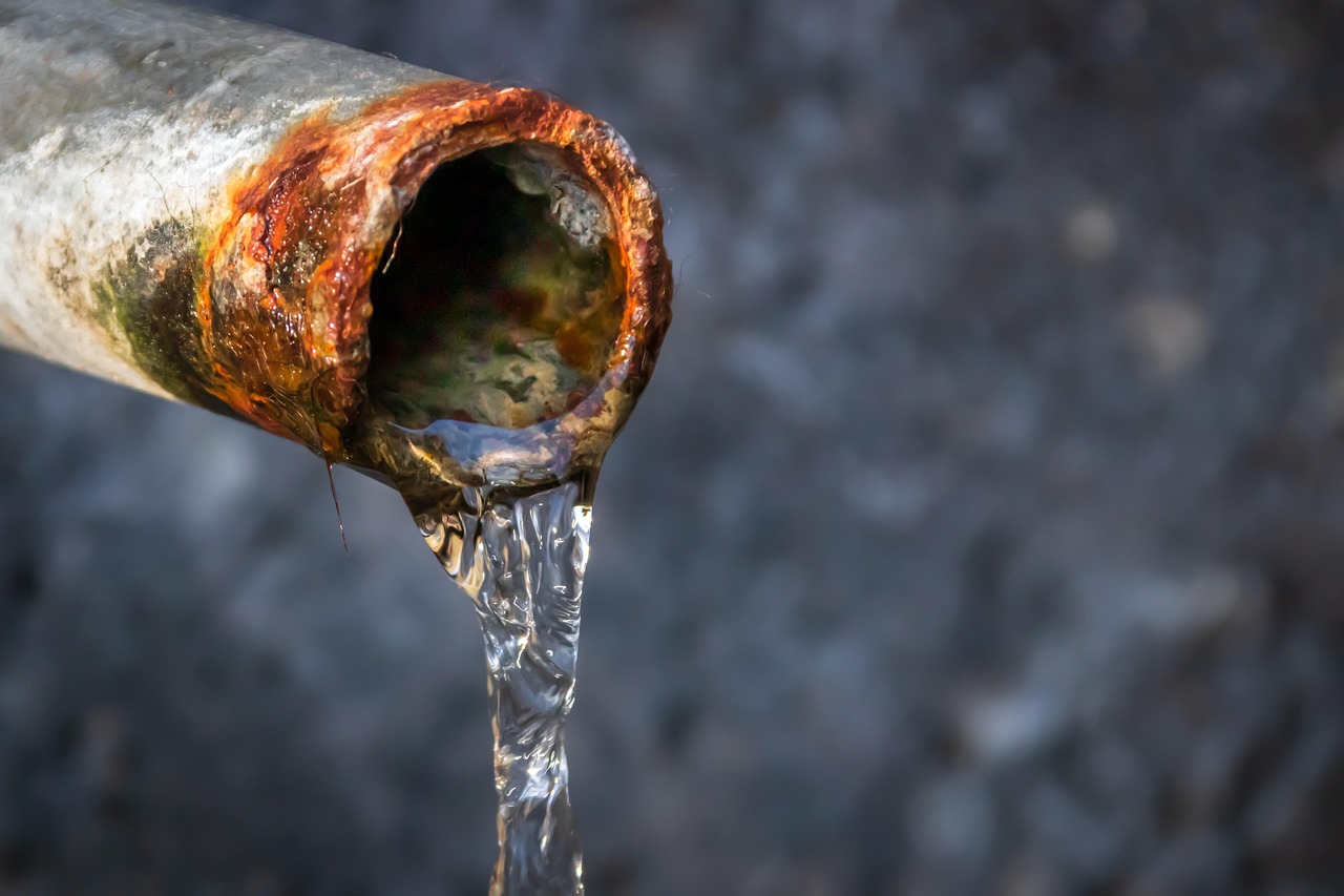 Home water, water pipe, rusty, nature, tube, spout